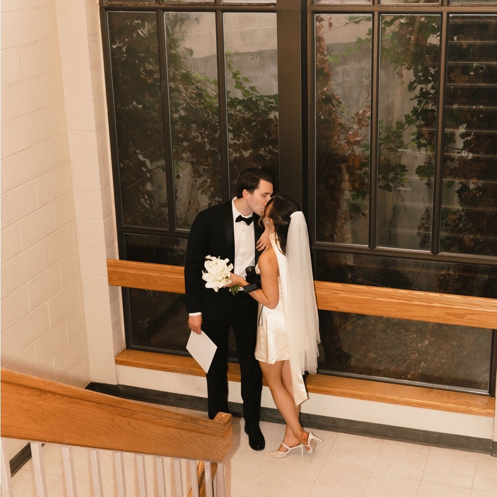 Ivory One Tier Veil with Hair Comb